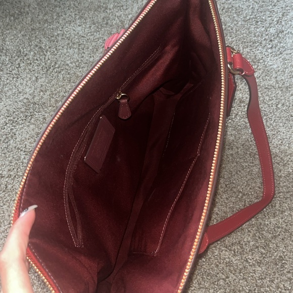 COACH red bag NEVER USED - Picture 2 of 2